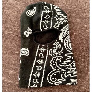 90s Vintage Black Knit Balaclava Ski Mask Paisley Bandana Print OSFM